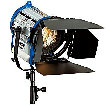 Arri LTM 1000 Fresnel · Alquiler de equipos audiovisuales en Bogotá, Colombia · ARTTV Pro Rental